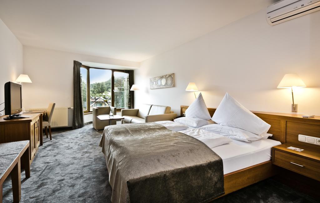 Stadthotel Goldenes Schiff Bad Ischl Ngoại thất bức ảnh