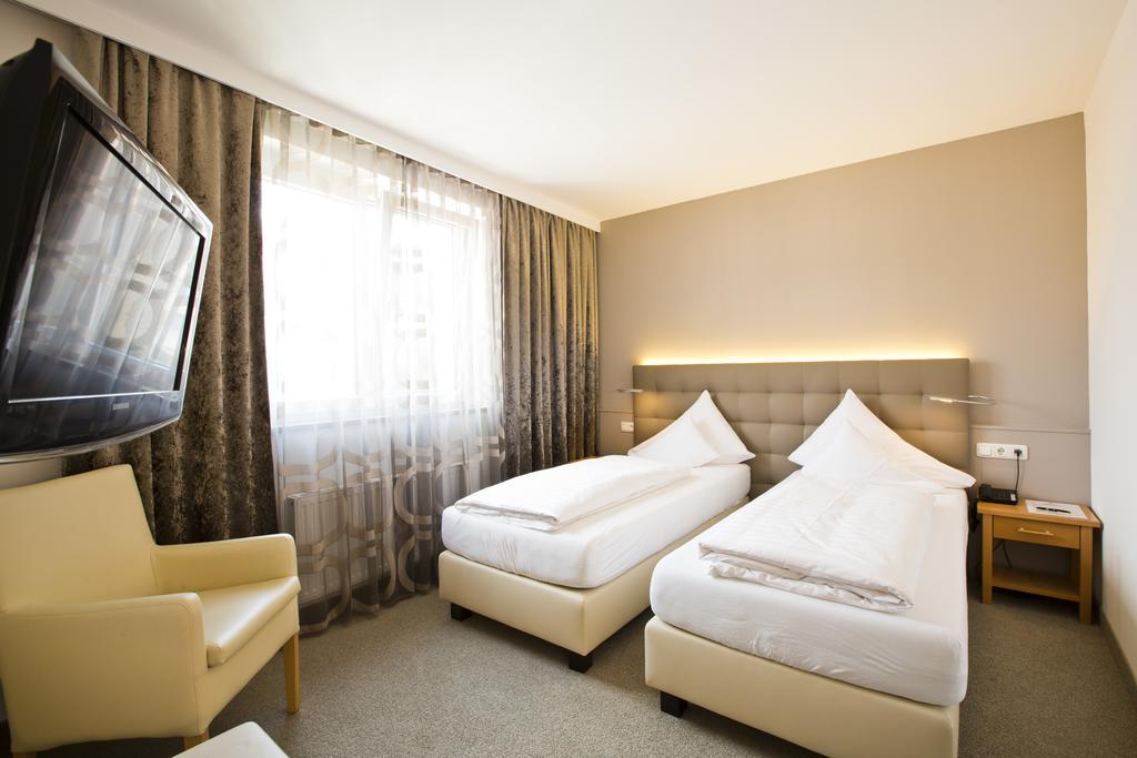 Stadthotel Goldenes Schiff Bad Ischl Ngoại thất bức ảnh